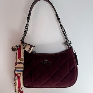 Coach Teri Shoulder Bag Quilting a free unbranded scarf Gunmetal/Burgundy CCW70